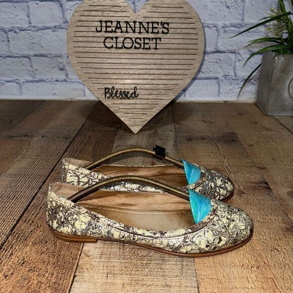 FRYE Carson Ballet Flats US 8.5 Cream w Brown & Silver All Leather Slip on Shoes - Picture 2 of 11